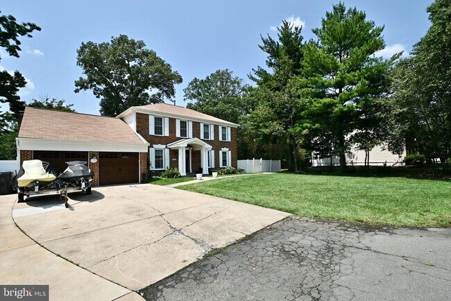 Building Photo - 6232 Park Terrace