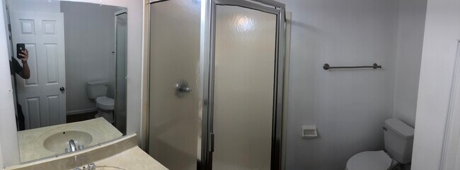 In-suite bathroom. - 206 W Hammond St