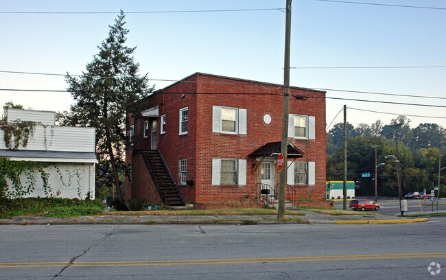 3827 Holston Dr Knoxville Tn 37914 Apartments Building Photo 3827 Holston Dr