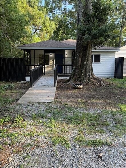 Building Photo - 39344 Rosalind Dr