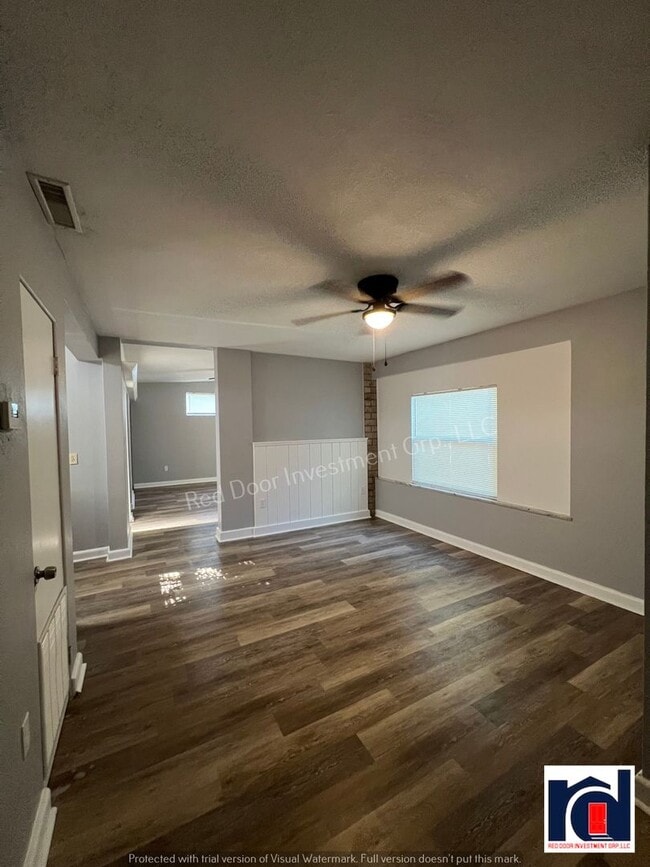 Photo - Michigan Ave Duplex Apartment
