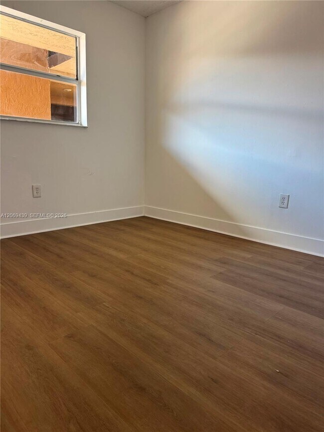 Foto del edificio - 5441 W 24th Ave