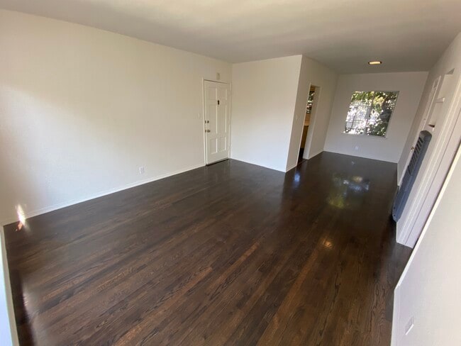 Building Photo - 5750 Camellia Ave