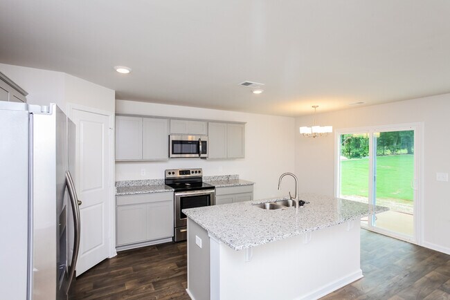 Building Photo - Close to Ft Jackson, I-77 and I-26 and Sha...