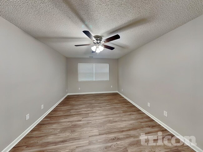 Building Photo - 6000 Whitewater Dr