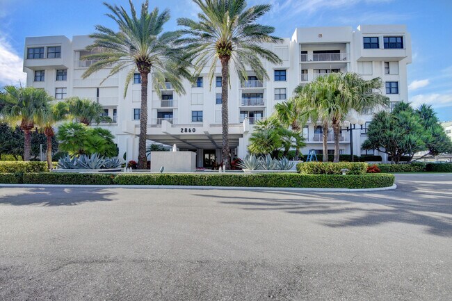 Building Photo - 2860 S Ocean Blvd