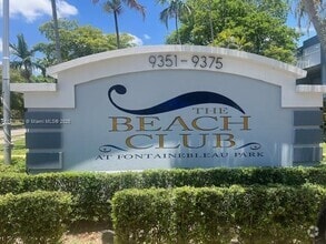 Building Photo - 9351 Fontainebleau Blvd