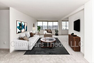 Building Photo - 6621 Wakefield Dr