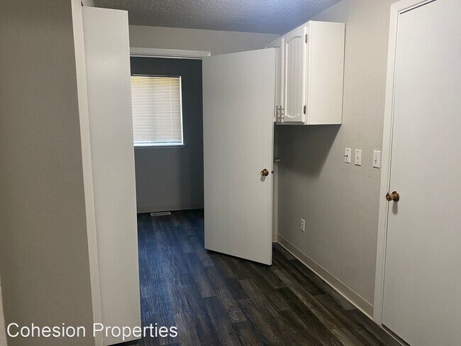 Building Photo - 3 br, 1 bath House - 721 Sunny Lane Nampa,...
