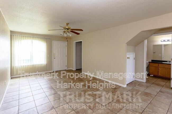 Foto del edificio - 3805 Wind Ct