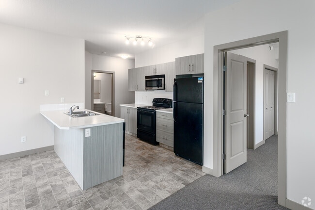 2BR, 2BA - 888SF - Kitchen - 2020 Apartments