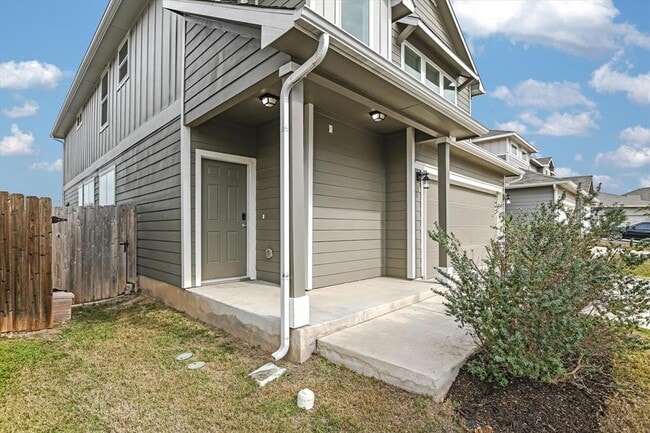 Building Photo - 12814 Meachum Ln