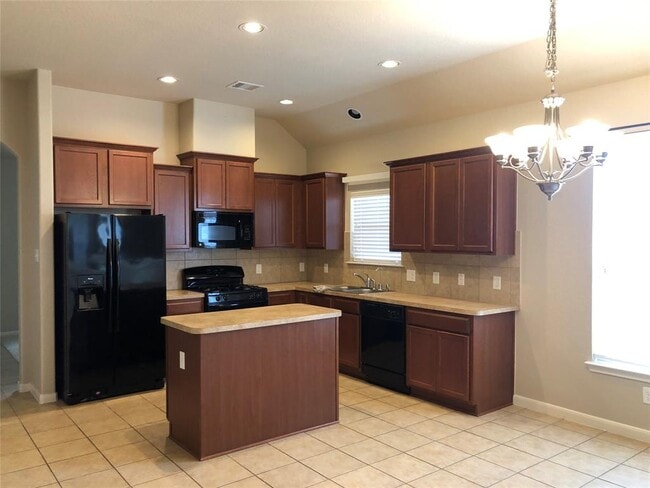 Building Photo - 18322 Weston Park Dr