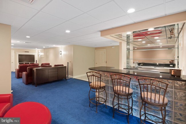 Foto del edificio - 130 Wedgewood Ln