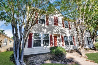 Building Photo - 20623 Patriot Park Ln