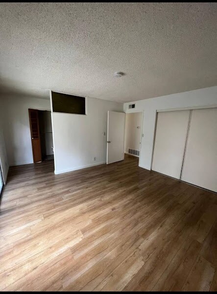 Foto del edificio - 18020 Laurelbrook Pl