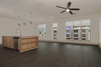 Building Photo - 8900 Six Pines Dr