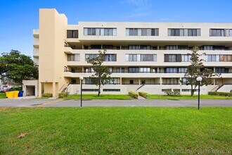 Building Photo - 1401 S Federal Hwy