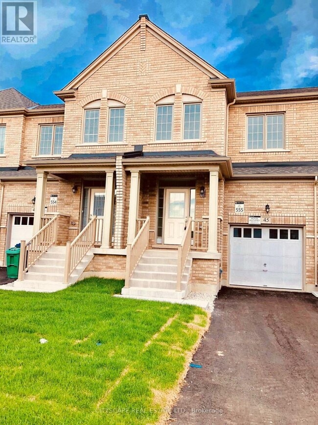 Building Photo - 45 Brushwood Dr