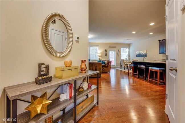 Foto del edificio - 3 br, 2 bath House - 5453 Cascade Ridge Sw