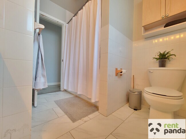 Photo du bâtiment - Highland Student Rental