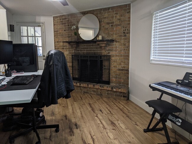 Photo - Heart of Conway House