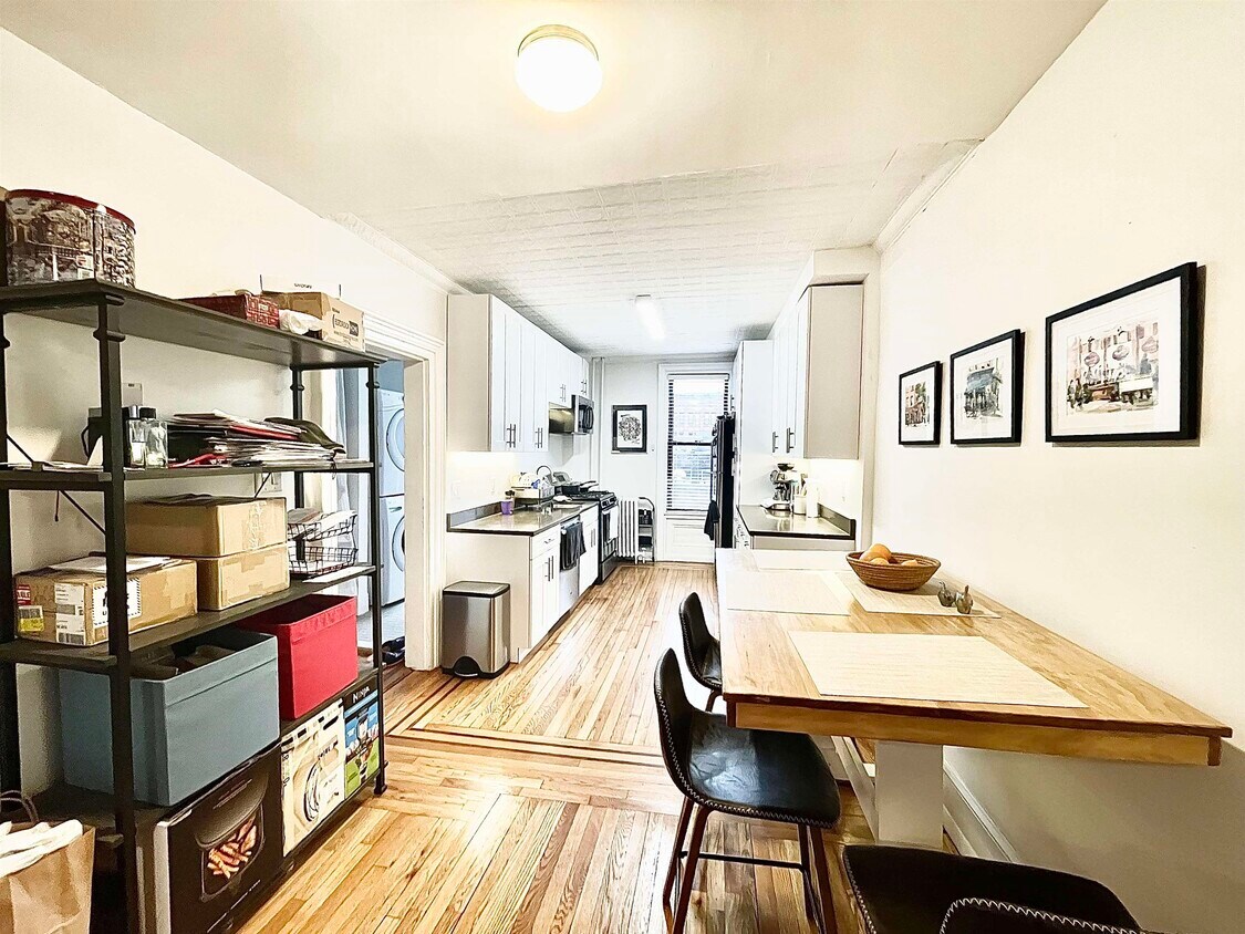 153.5 Mercer St Unit 2, Jersey City, NJ 07302 Condo for Rent in