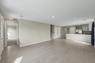 Building Photo - 21154 Vercelli St