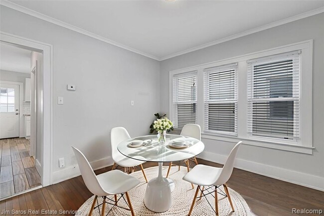 Foto del edificio - 1322 Wayburn St