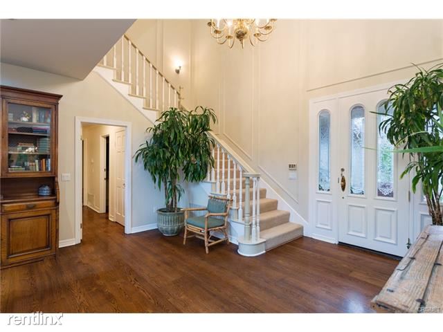 Foto del edificio - 6178 Grey Rock Rd