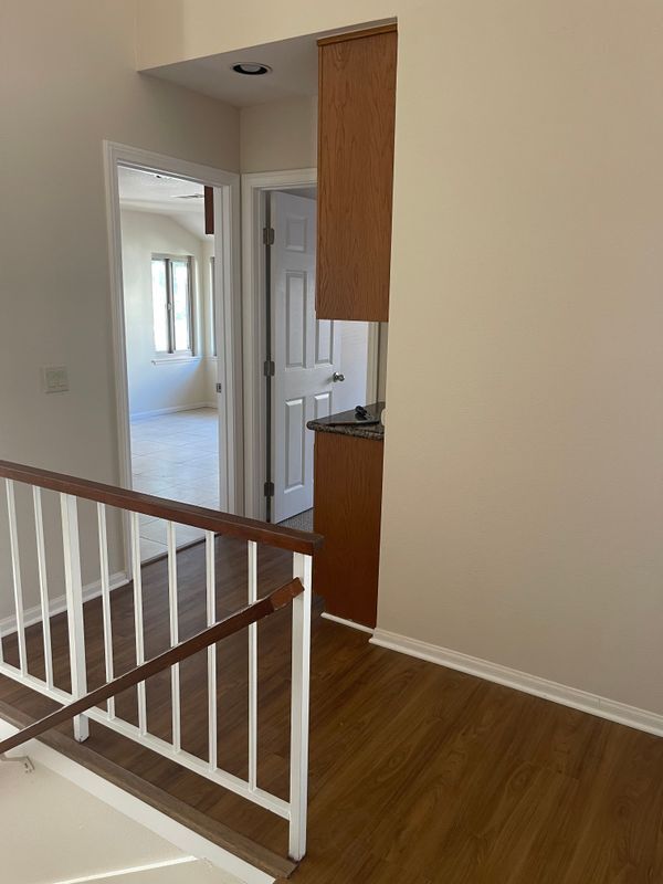 Foto del edificio - 415 Falconrock Ln