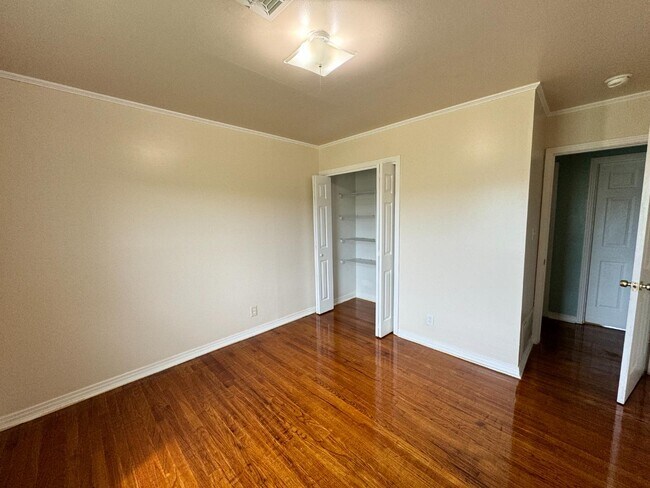 Foto del edificio - 114 Jackson St