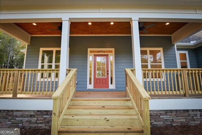 Building Photo - 124 Long Shoals Ave