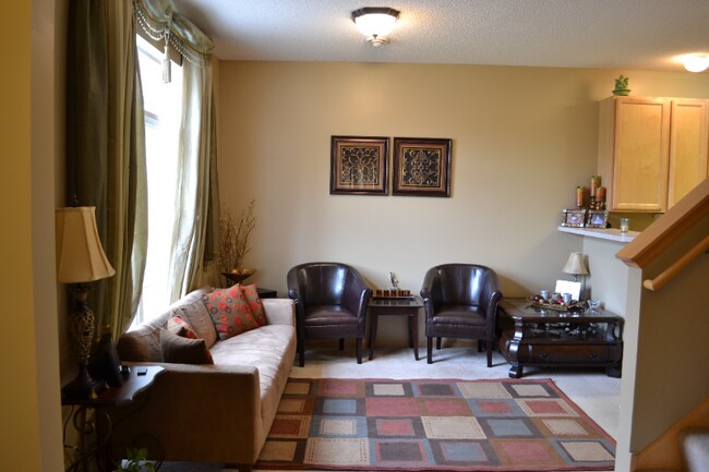 Foto del edificio - 5070 Holly Ln N