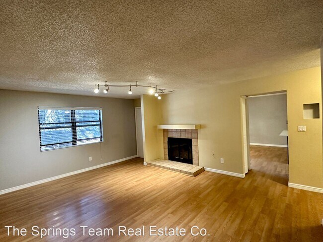 Foto del edificio - 3 br, 3 bath House - 6977 Gayle Lyn Lane