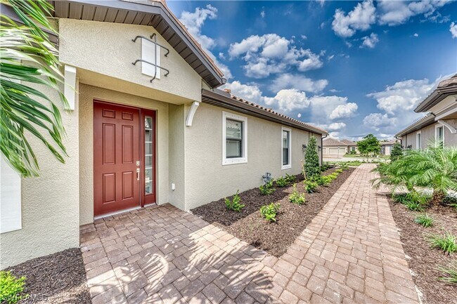 Building Photo - 15137 Sacile St
