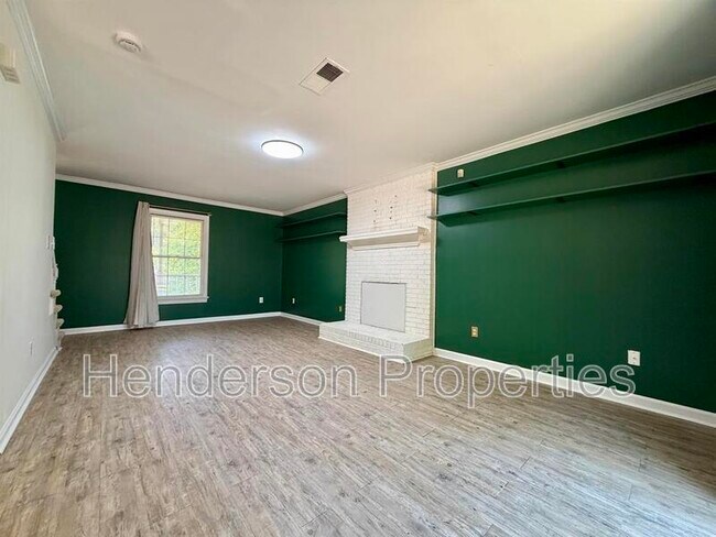 Foto del edificio - 2407 Wildburne Ct