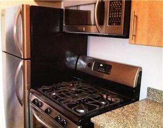 Building Photo - 340 E 34th St