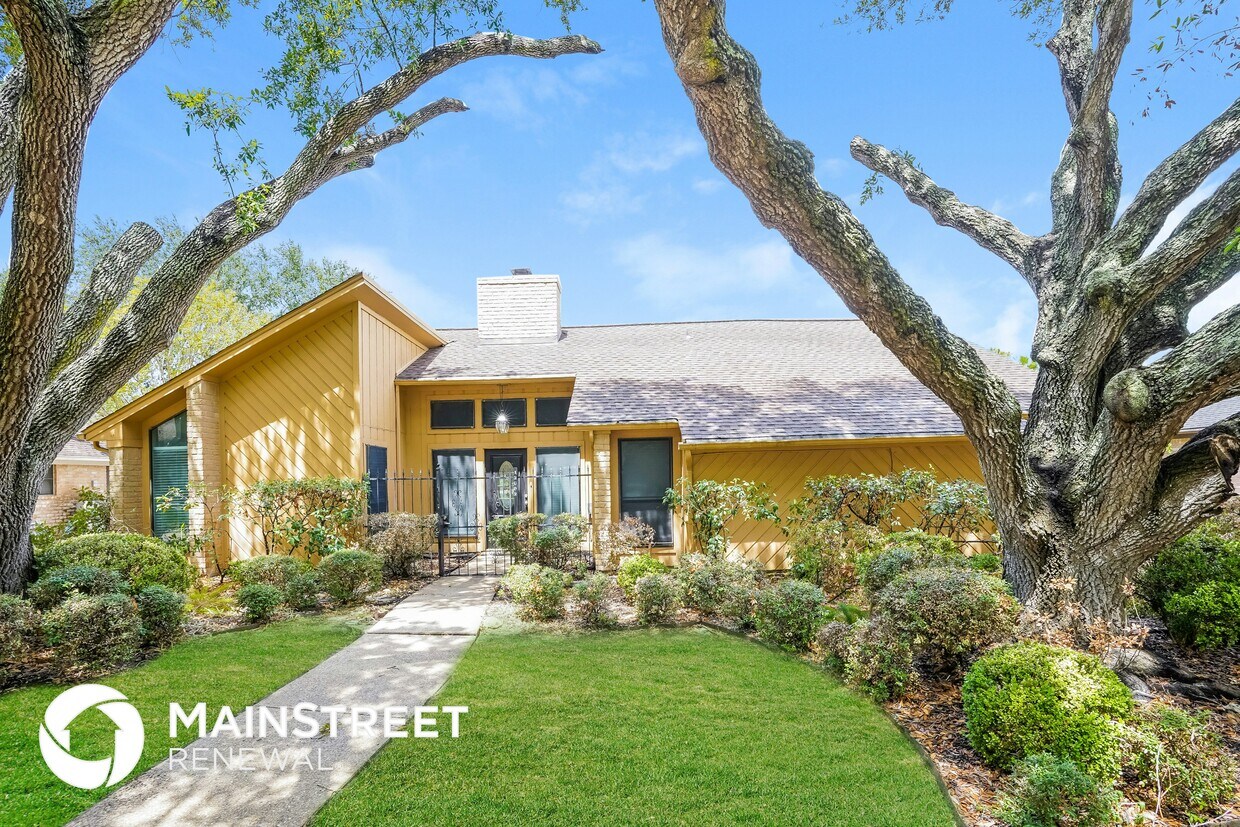 Foto principal - 12502 Olympia Dr