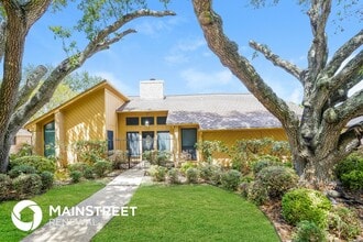 Building Photo - 12502 Olympia Dr