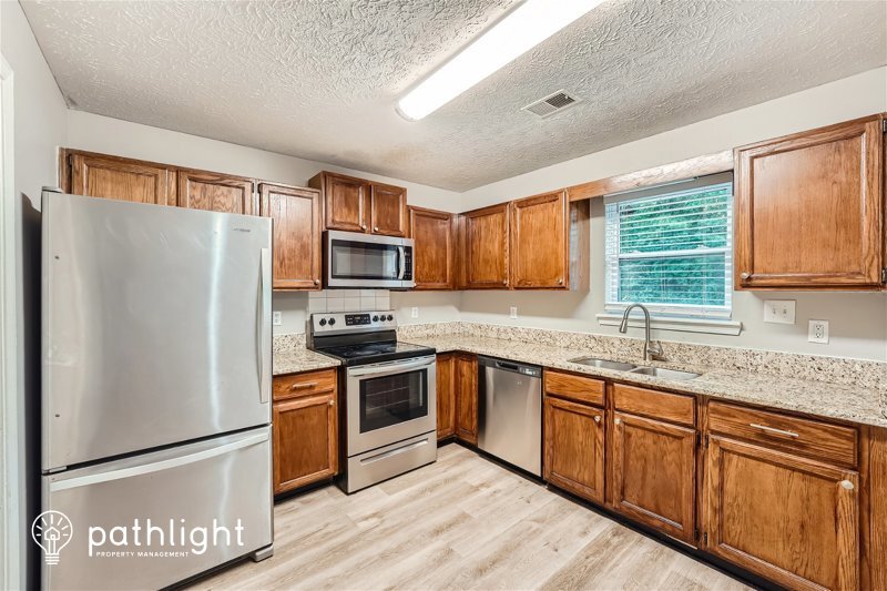 Primary Photo - 126 Woodberry Ct