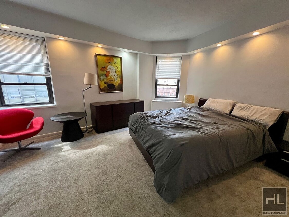 Primary Photo - E 47 st