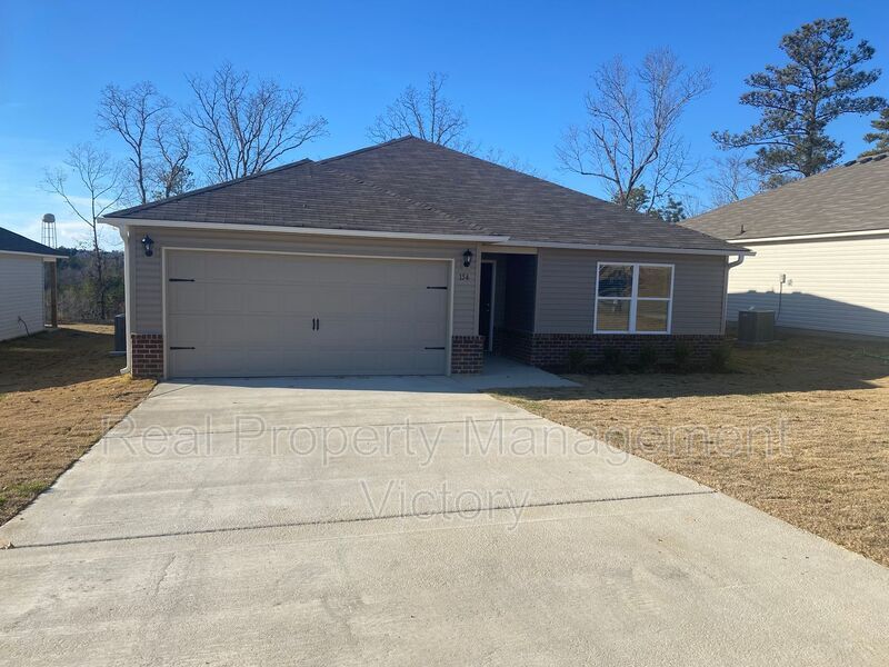 Foto principal - 154 Andrew Ln