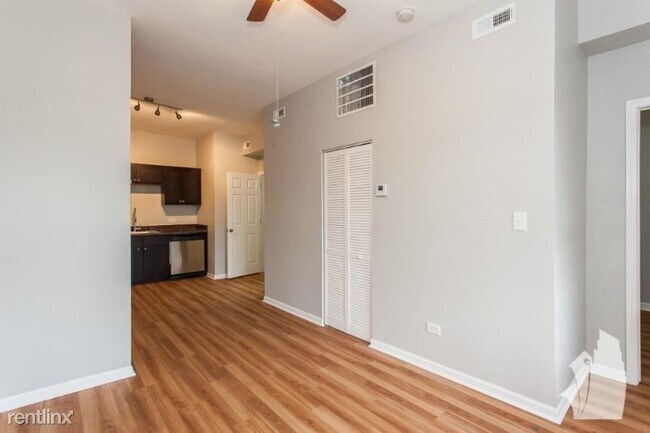 Foto del edificio - 1432 N Cleaver St