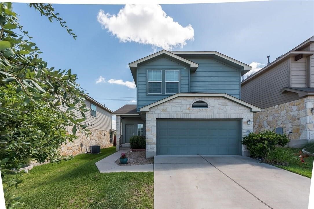 Foto principal - 2124 Nestlewood Dr