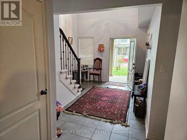 Photo du bâtiment - 7211 Stacey Dr
