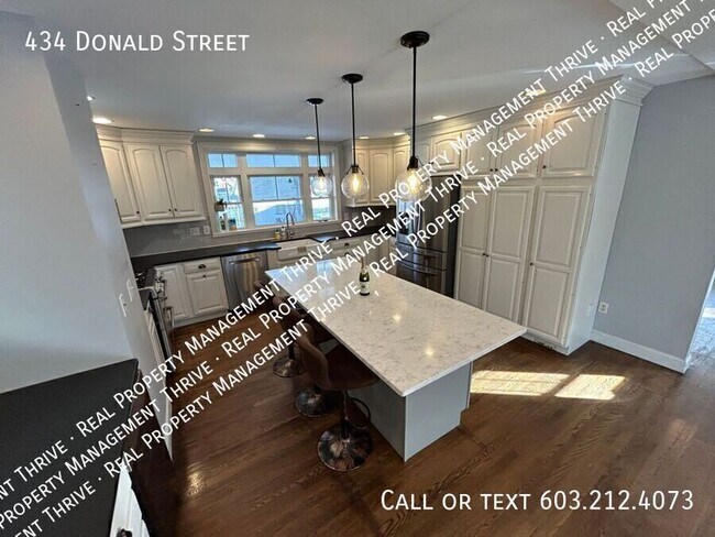 Foto del edificio - 434 Donald St