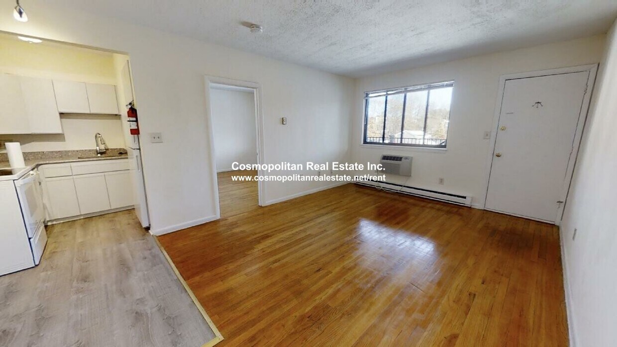 15 Arizona Ter Unit 4, Arlington, MA 02474 Condo for Rent in