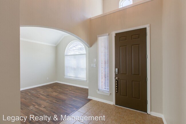 Foto del edificio - 5 br, 3 bath House - 7909 Amesbury Lane