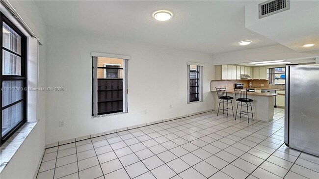 Foto del edificio - 8877 SW 36th St